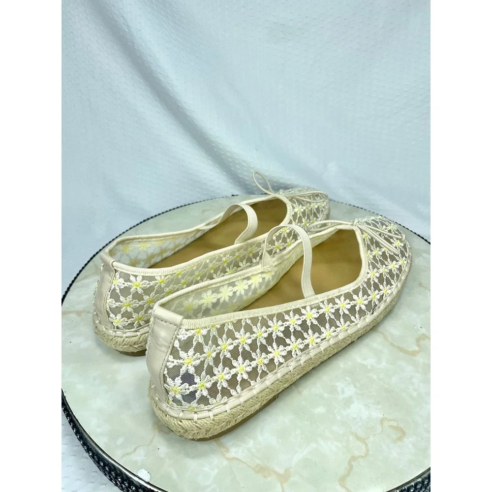 Madden Girl Floral Lace Mesh Espadrille Mary Jane Flats Womens 8.5 Cream Ballet